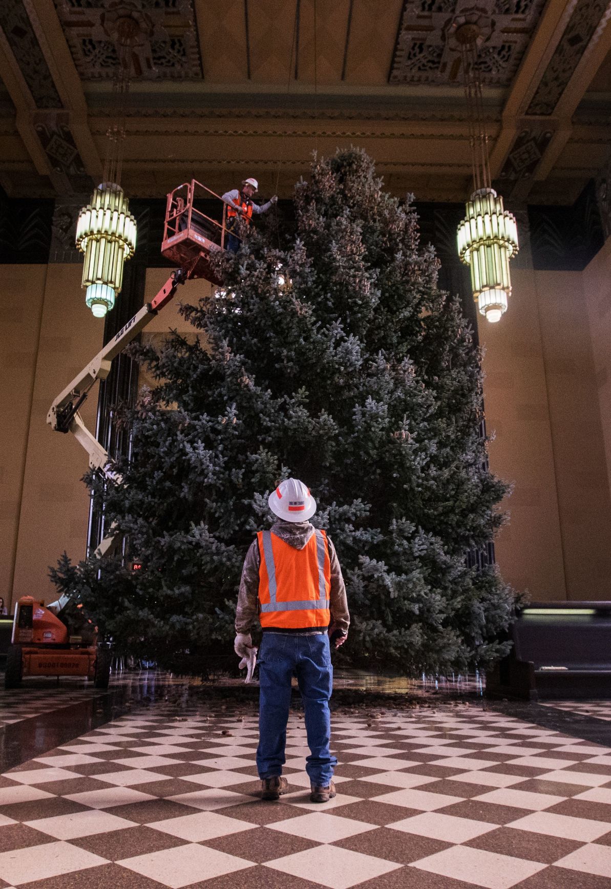 The Durham Museum's 2019 Christmas tree